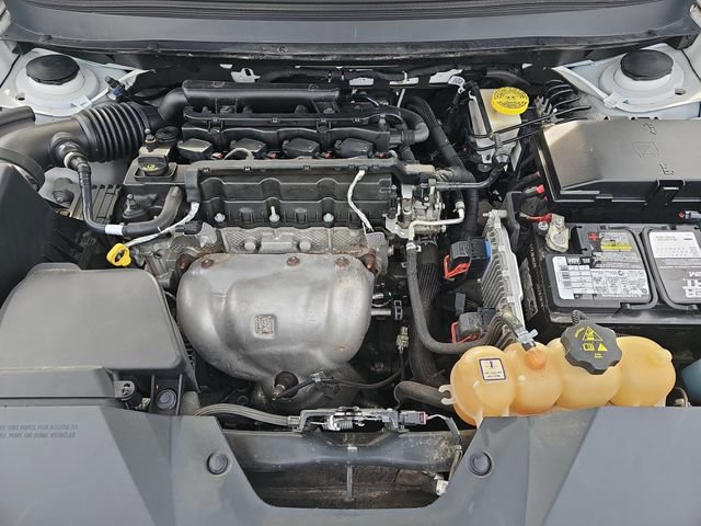 Used 2019 Jeep Cherokee Latitude Plus image 32