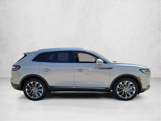 Used 2021 Lincoln Nautilus Reserve FWD image 4