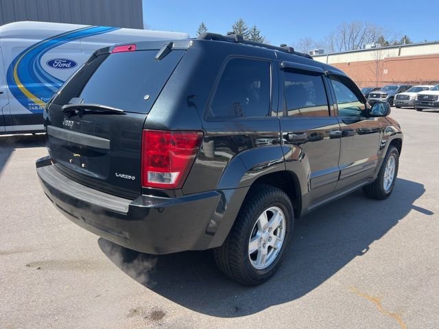 Used 2005 Jeep Grand Cherokee Laredo w/ Cargo Convenience Group image 5