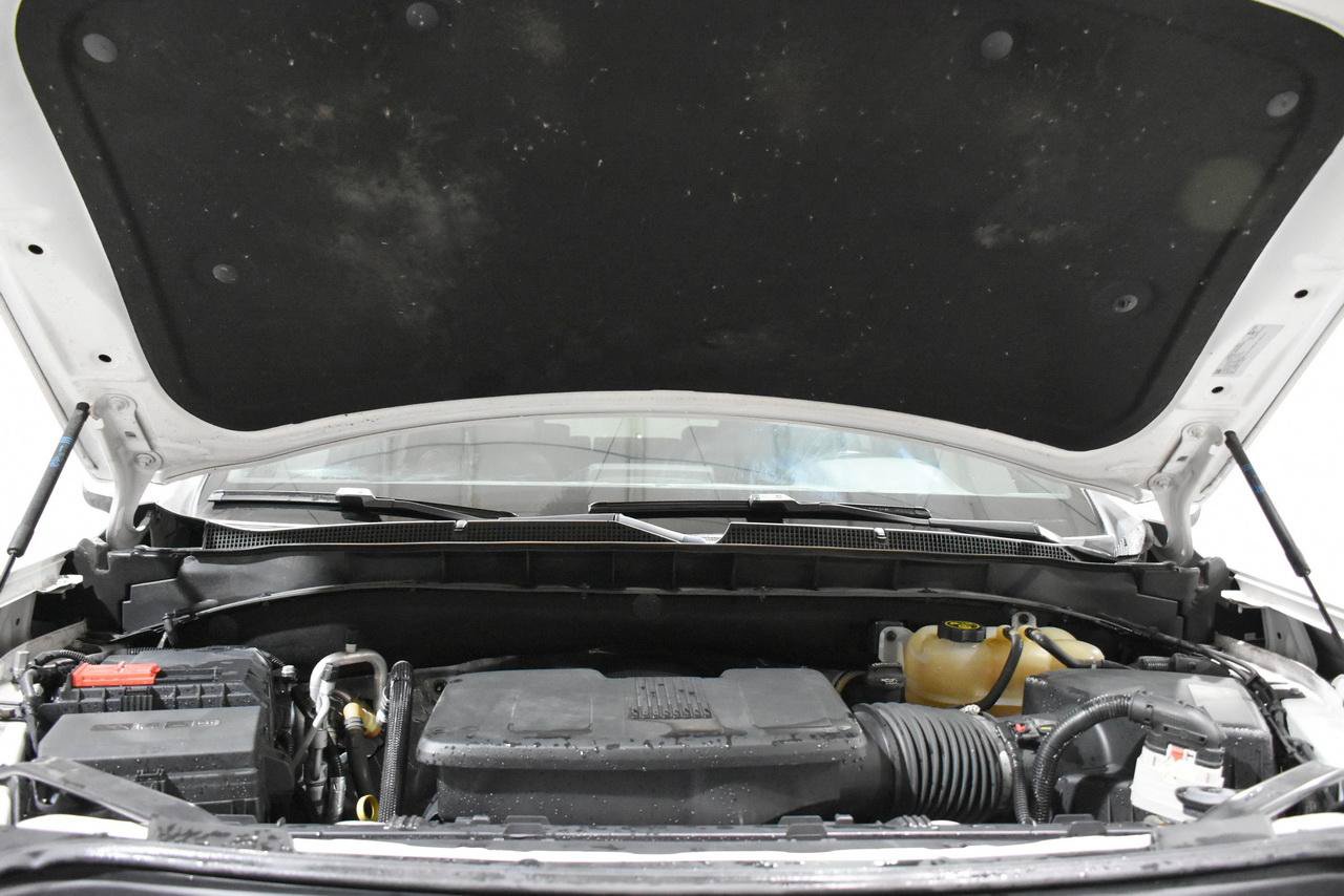 Used 2022 Chevrolet Tahoe RST w/ Luxury Package AWD/4WD image 24