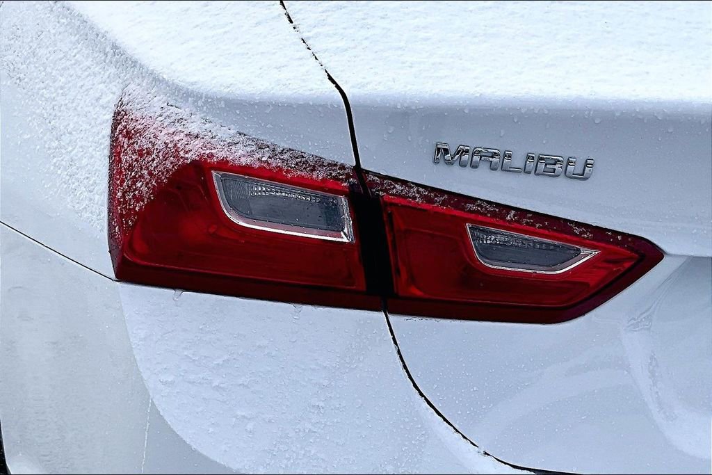 Used 2024 Chevrolet Malibu LT image 19