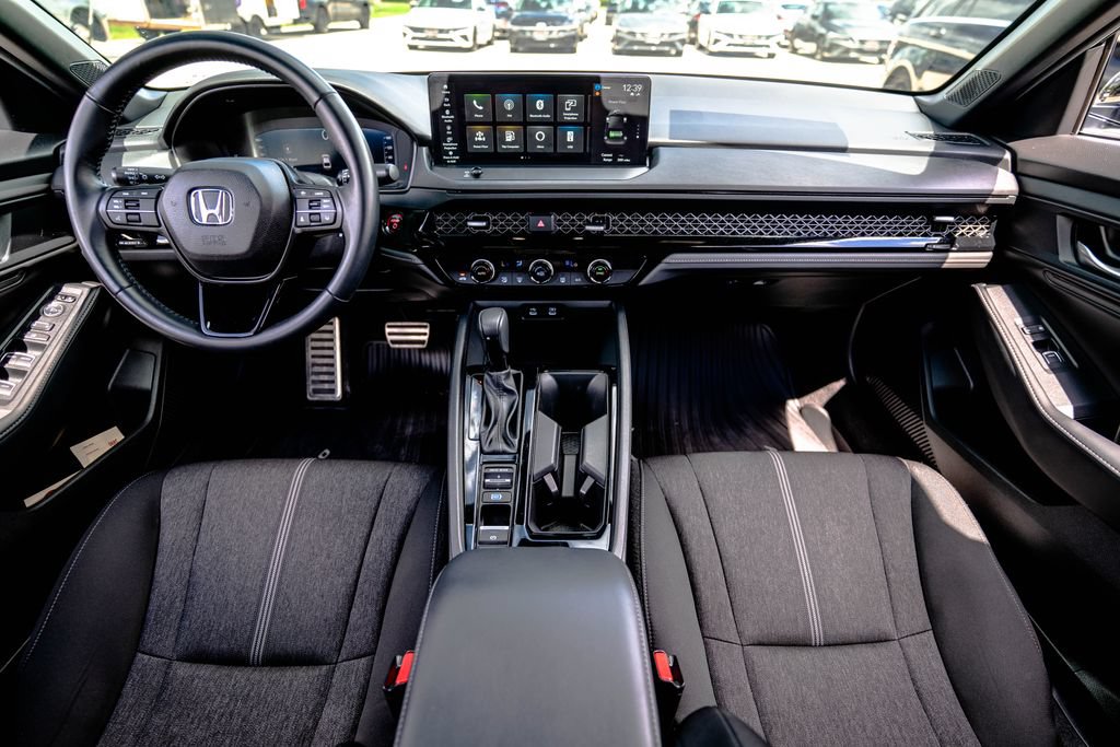 Used 2024 Honda Accord Sport image 12