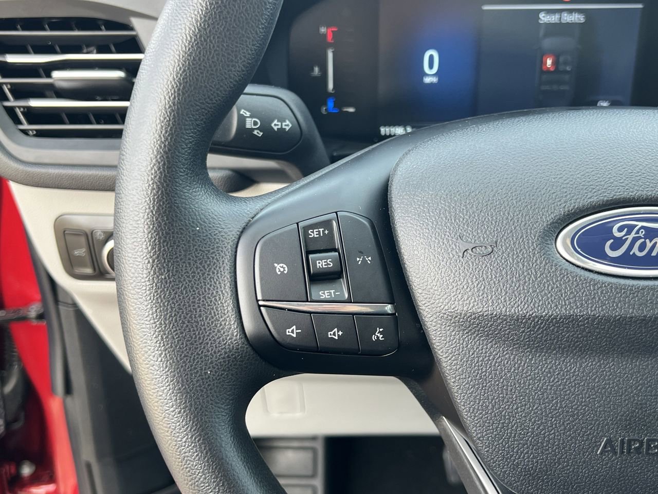 Used 2025 Ford Escape Active image 11