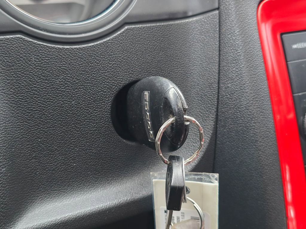 Used 2009 Dodge Challenger SRT8 image 32