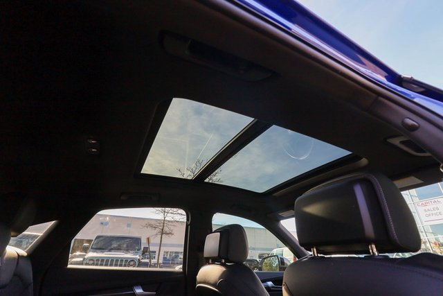 Used 2022 Audi SQ5 Premium Plus w/ Premium Plus Package image 58