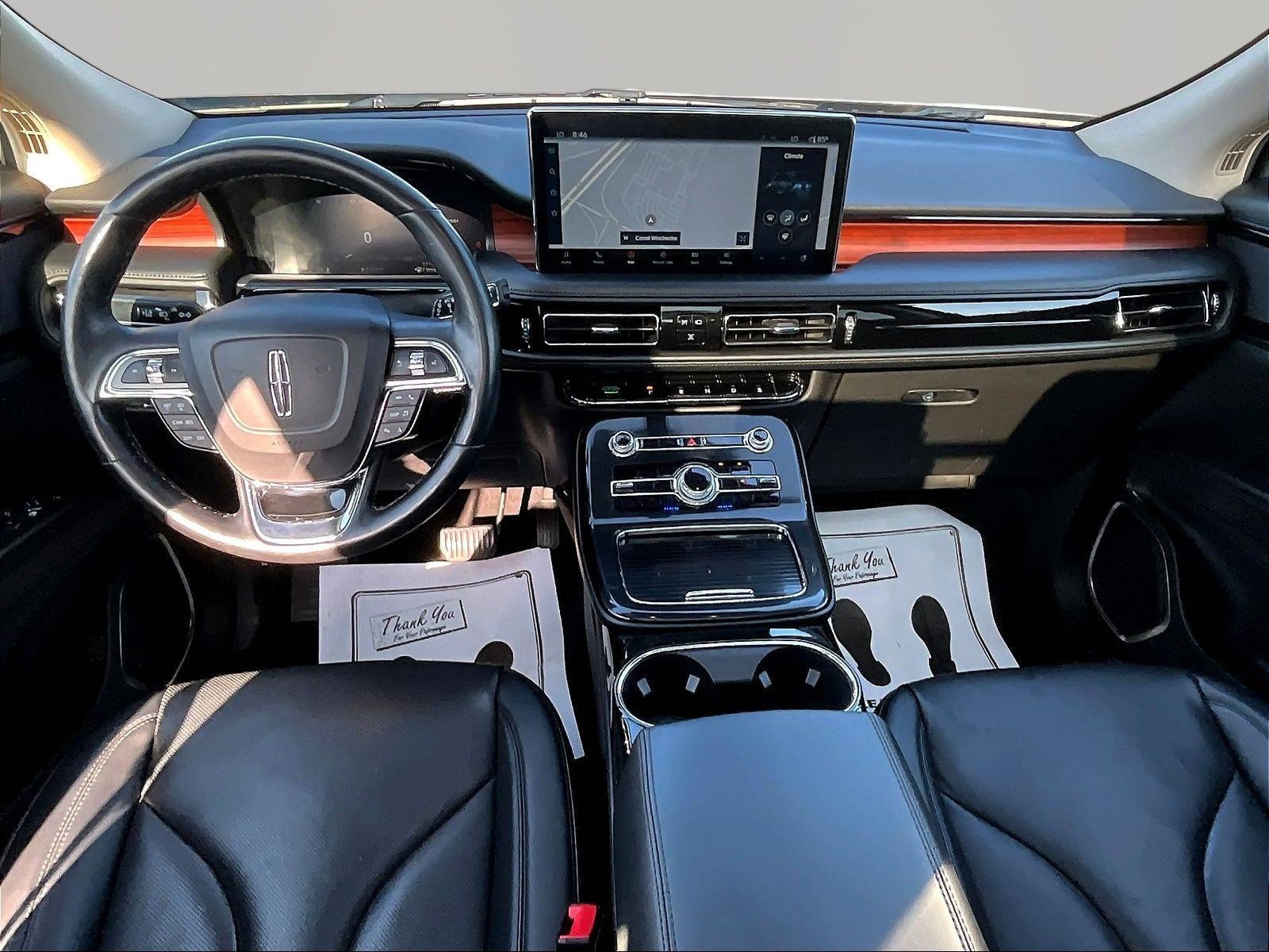 Used 2023 Lincoln Nautilus Reserve AWD/4WD image 7
