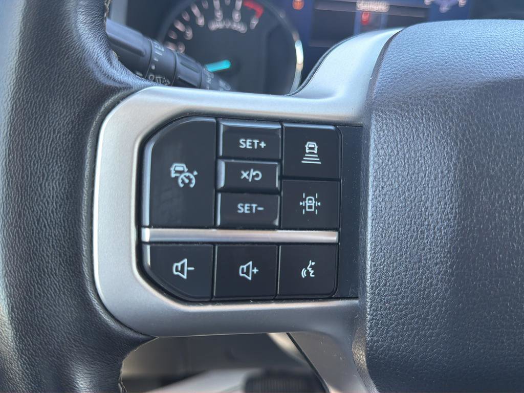 Used 2023 Ford Expedition Limited image 19