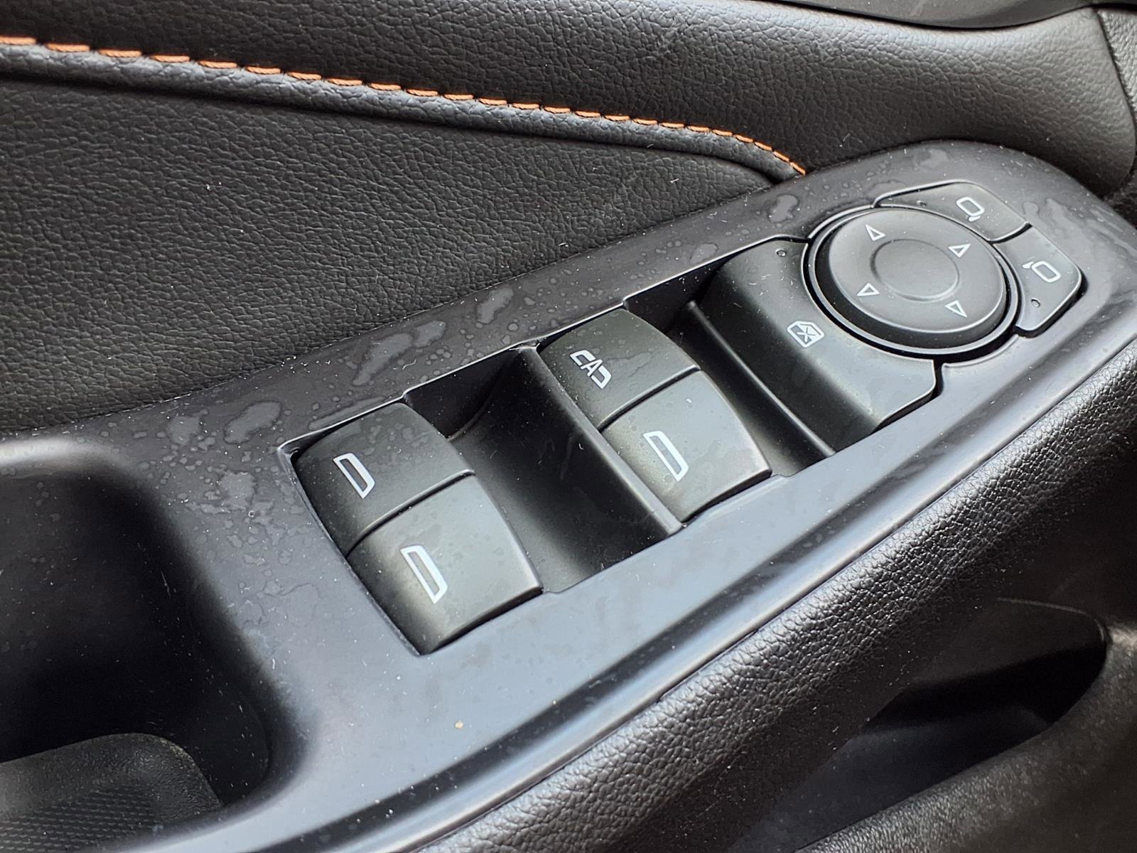 Certified 2020 Chevrolet Traverse LT FWD image 23
