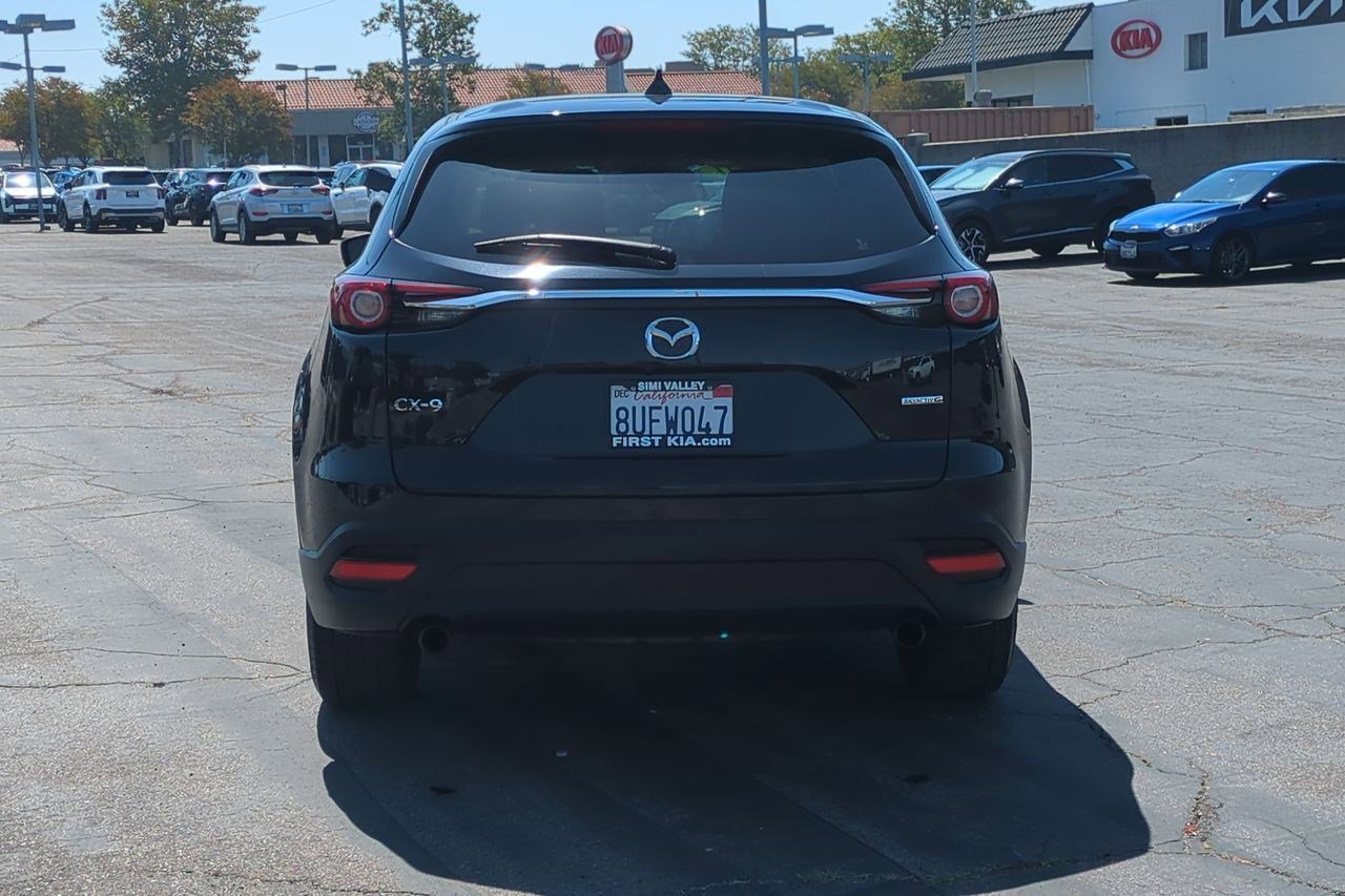 Used 2021 MAZDA CX-9 Touring w/ Touring Premium Package FWD image 7