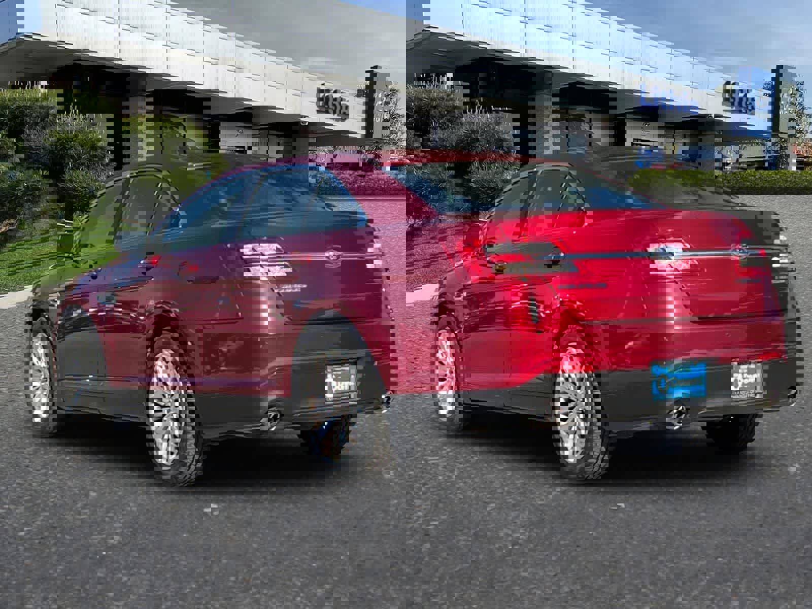 Used 2018 Ford Taurus Limited FWD image 7