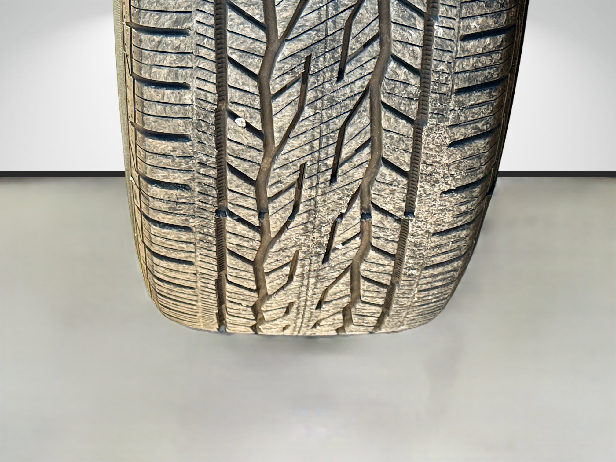 Used 2024 GMC Acadia Denali w/ LPO, Cargo Package image 45