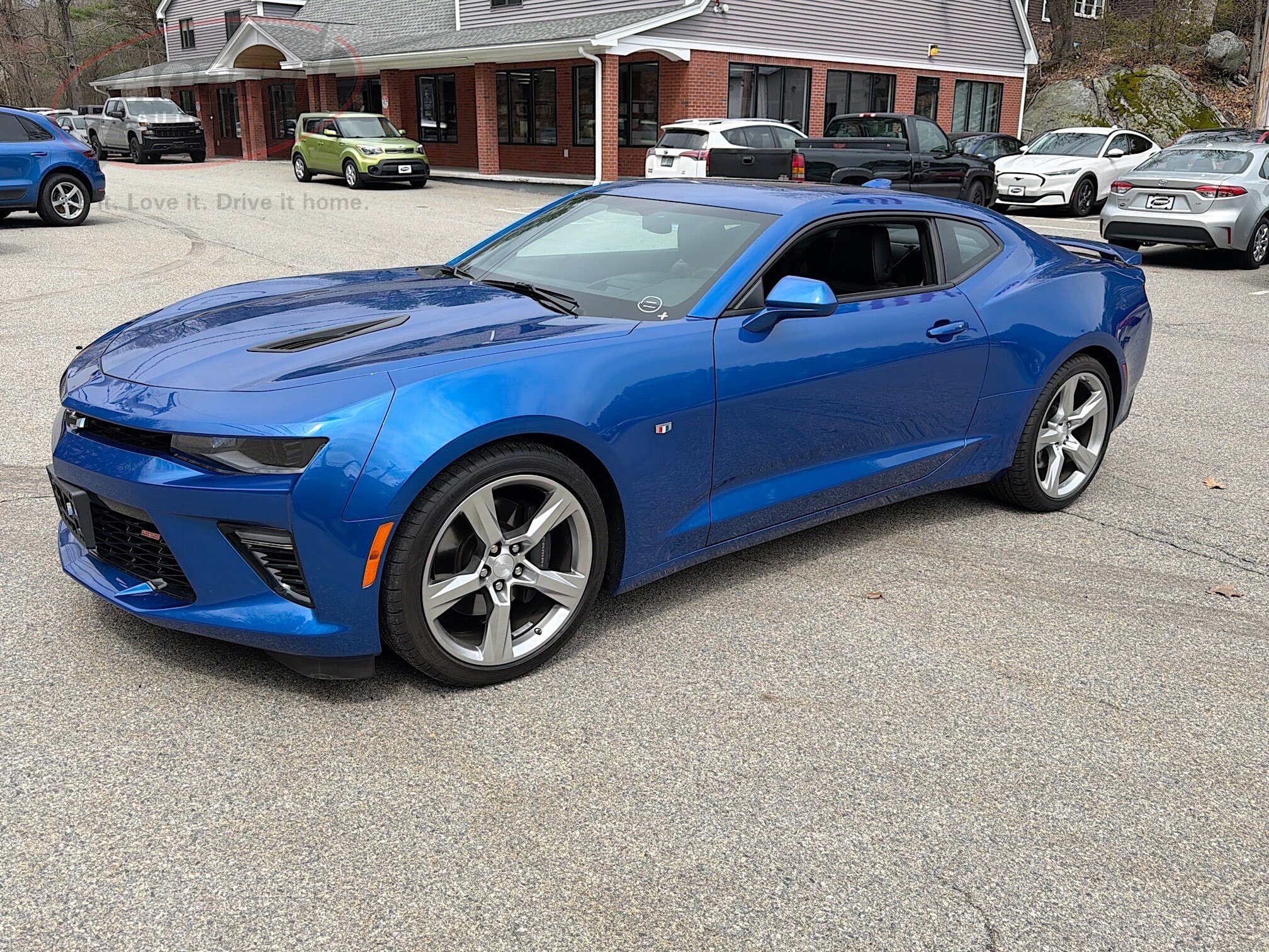 Used 2018 Chevrolet Camaro SS image 1