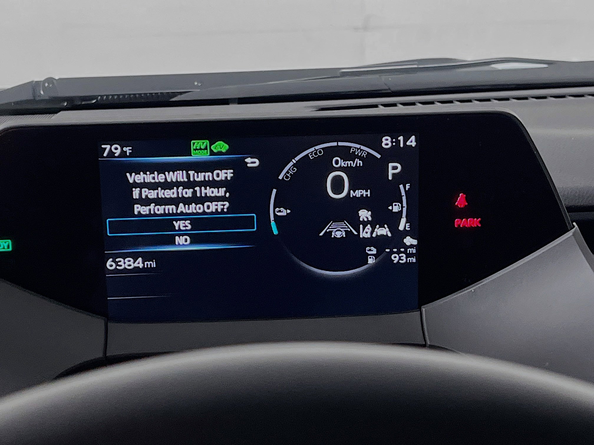 Used 2025 Toyota Prius Plug-In Hybrid FWD image 22