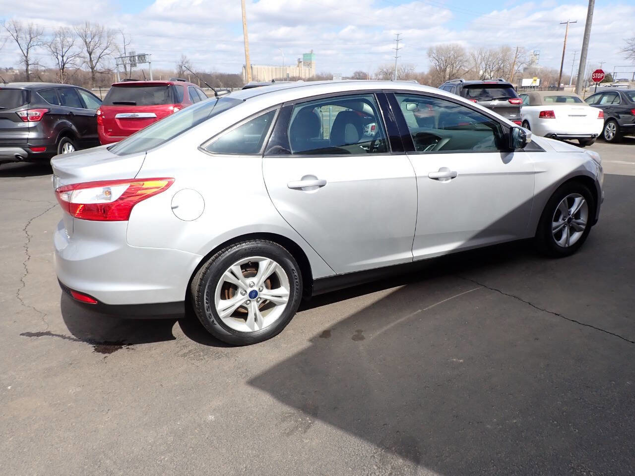 Used 2014 Ford Focus SE image 6