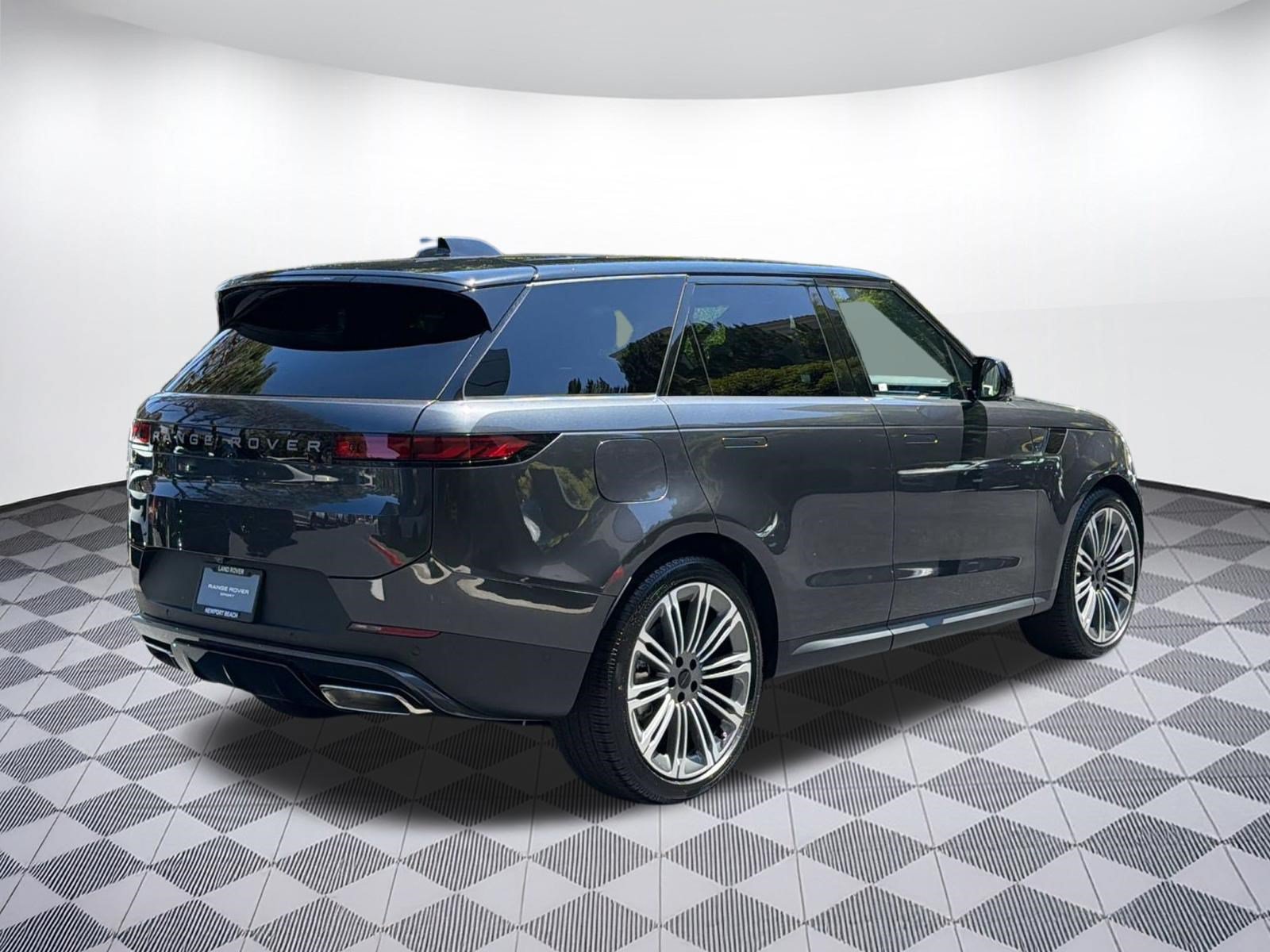 New 2026 Land Rover Range Rover Sport SE AWD/4WD image 9