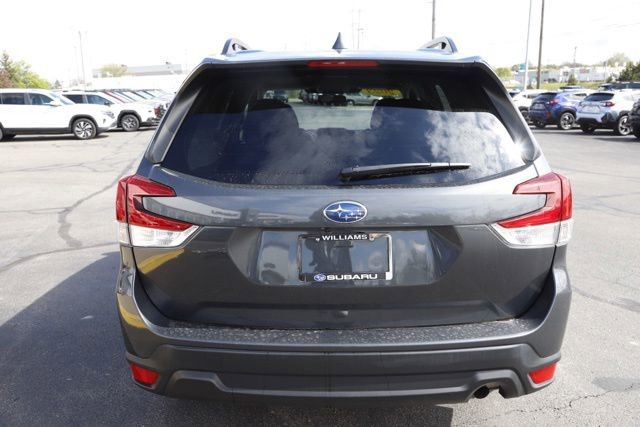 Used 2023 Subaru Forester Premium AWD/4WD image 4