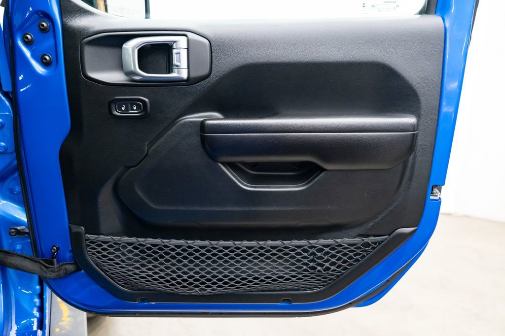 Used 2021 Jeep Wrangler Unlimited Rubicon image 27