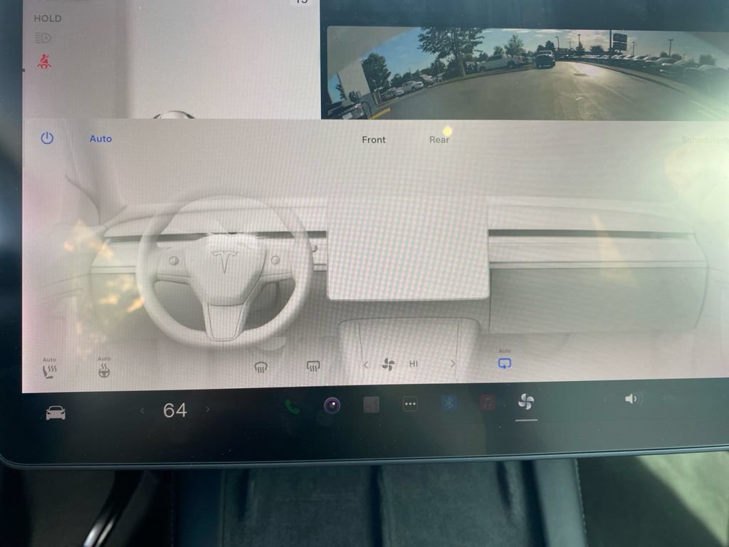 Used 2021 Tesla Model Y Long Range AWD/4WD image 24