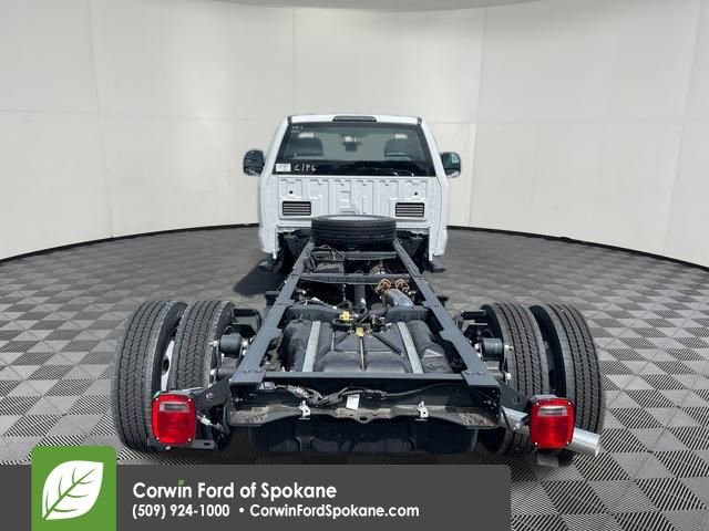 New 2025 Ford F550 4x4 Regular Cab Super Duty image 12