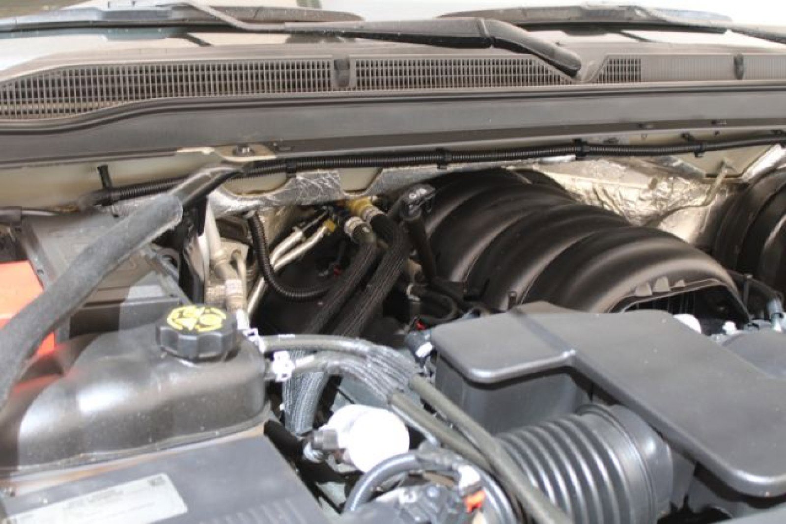 Used 2015 GMC Yukon XL SLT w/ Open Road Package image 27