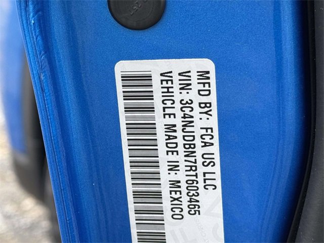 Used 2024 Jeep Compass Latitude image 25