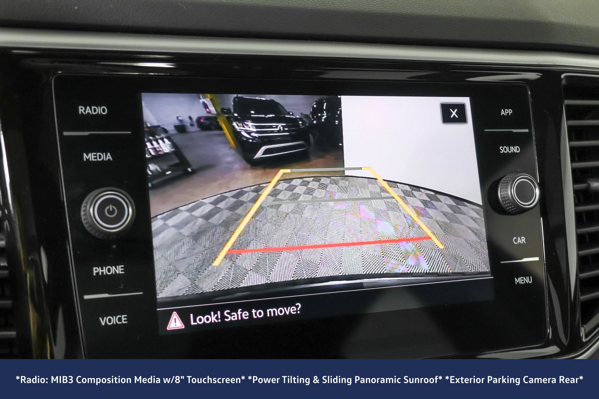 Certified 2023 Volkswagen Atlas Cross Sport SE w/ Panoramic Sunroof Package AWD/4WD image 8