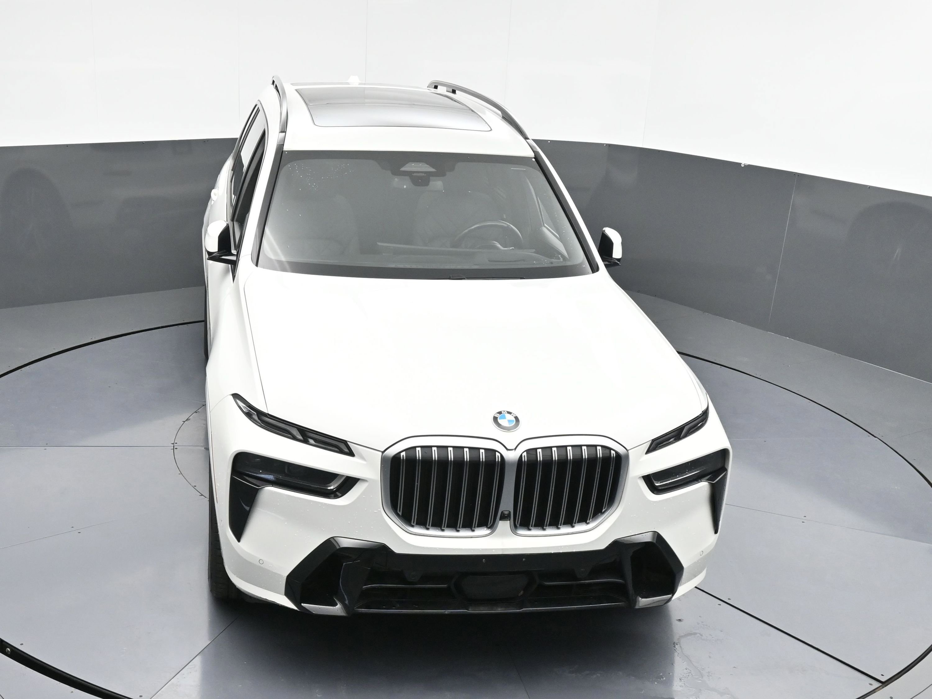 Used 2024 BMW X7 xDrive40i w/ M Sport Package image 34