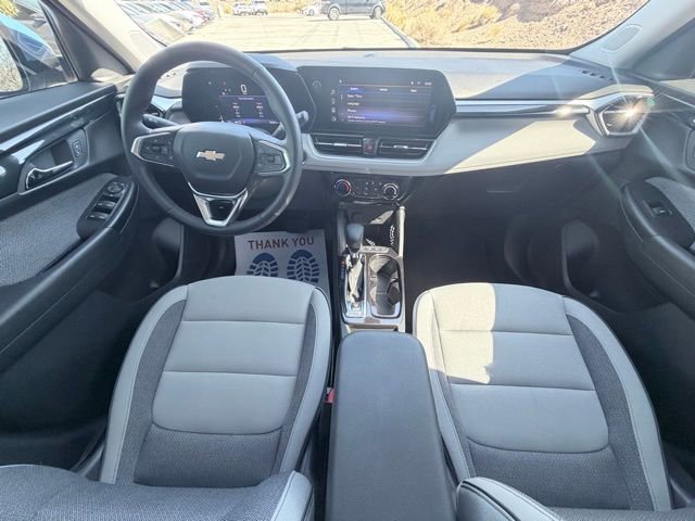 Used 2024 Chevrolet TrailBlazer LT w/ LT Cold Weather Package image 27