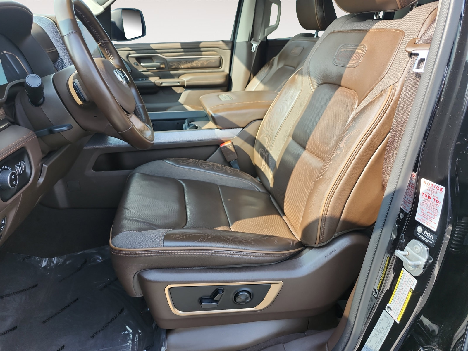 Used 2025 RAM 1500 Limited w/ Bed Utility Group AWD/4WD image 9
