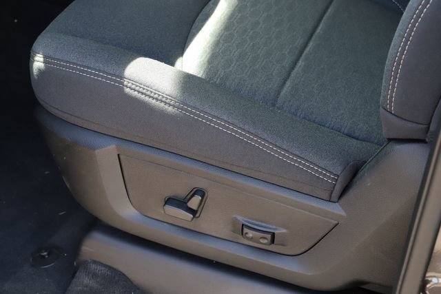 New 2026 RAM 2500 Big Horn AWD/4WD image 15