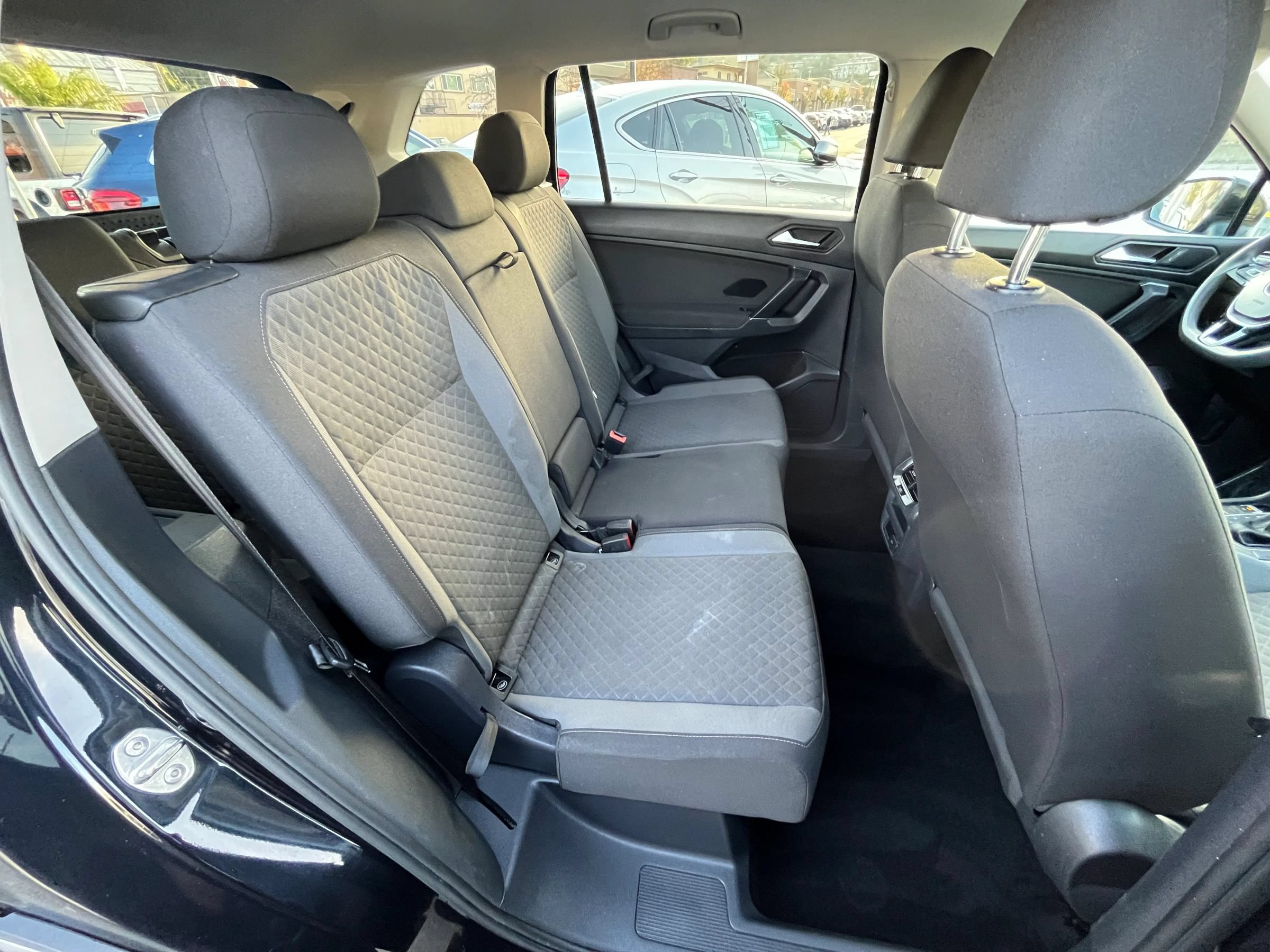 Used 2020 Volkswagen Tiguan S FWD image 15