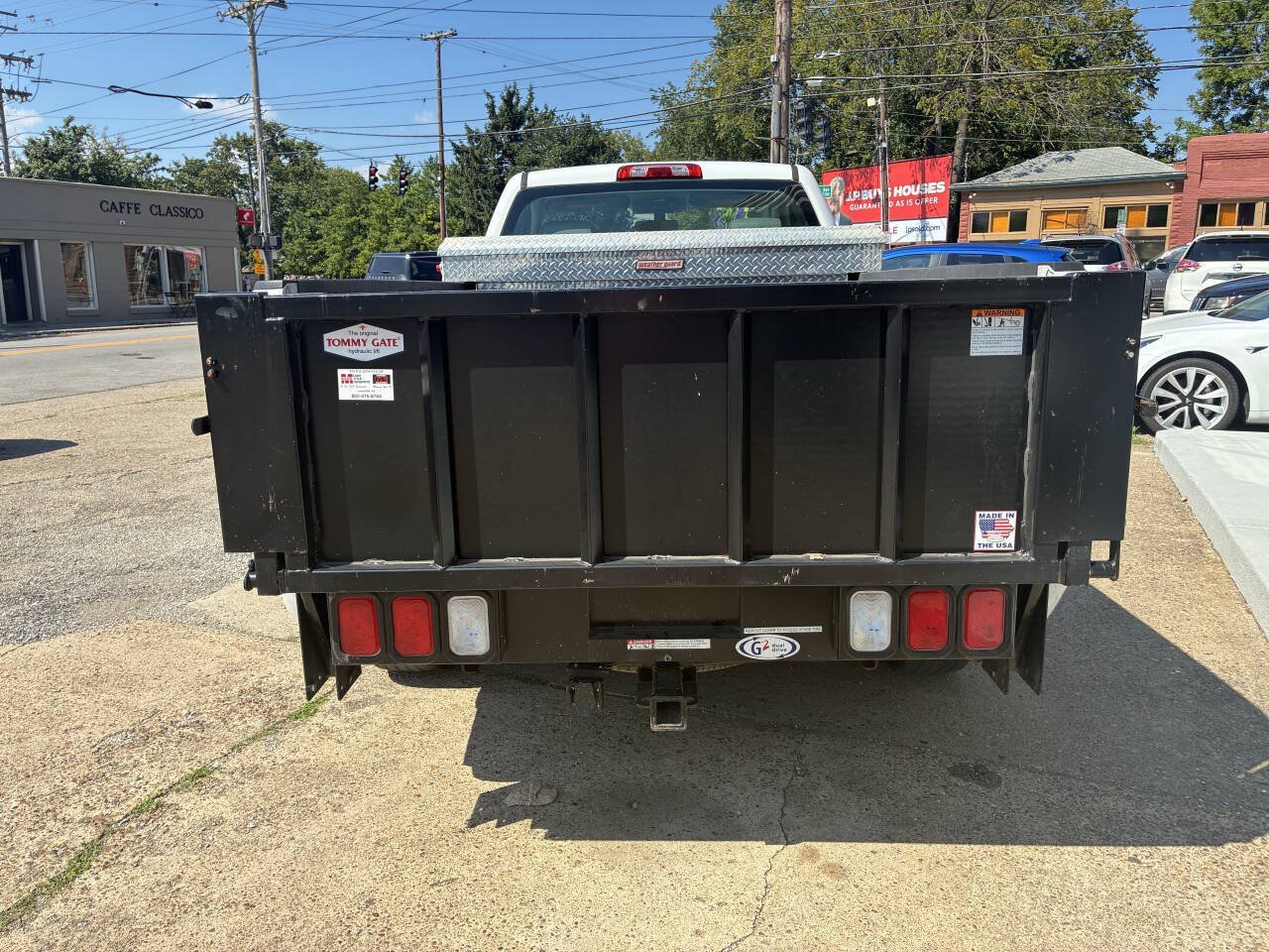 Used 2017 Chevrolet Silverado 1500 W/T RWD image 4