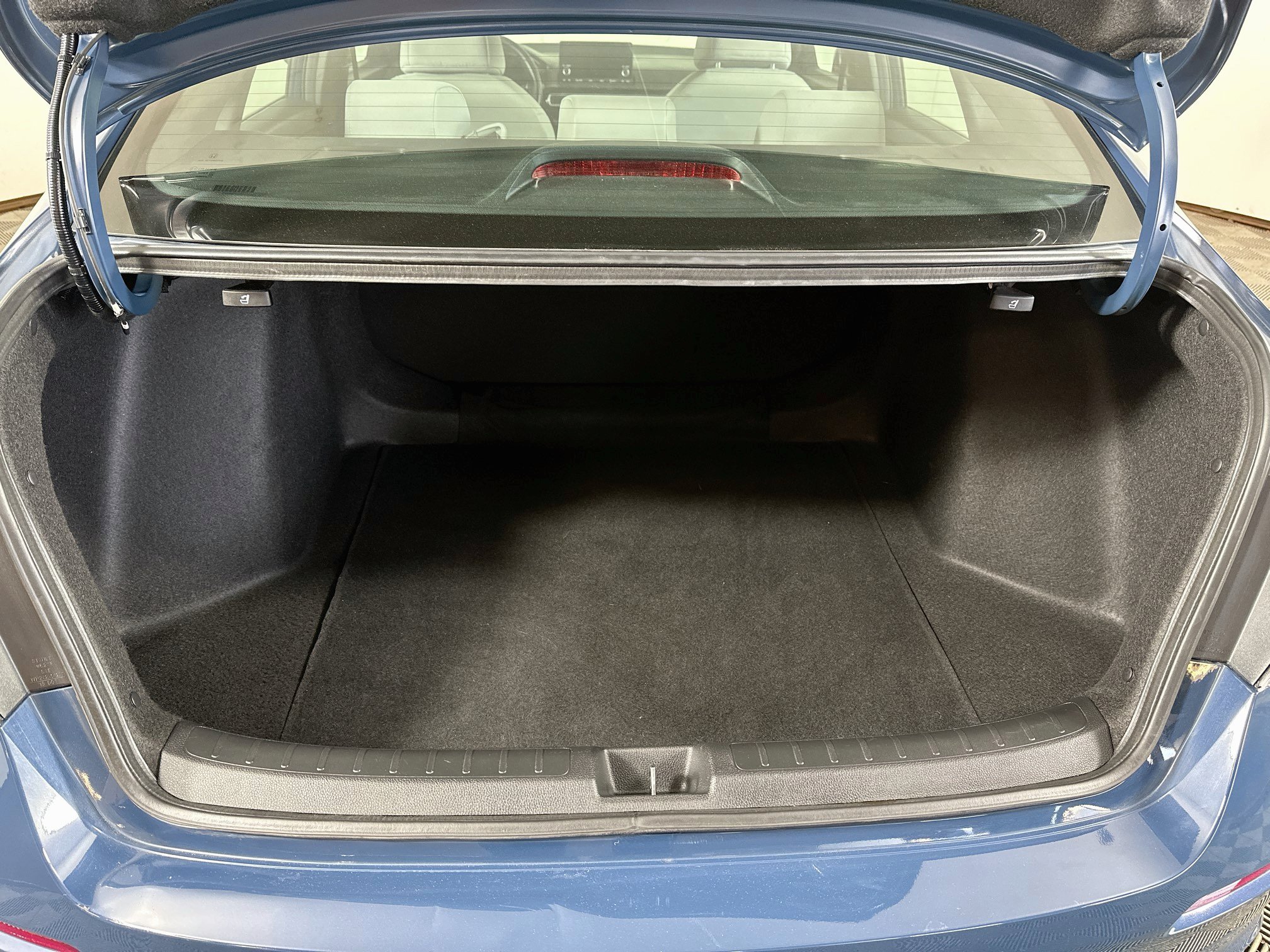 Certified 2025 Honda Civic Sport image 24
