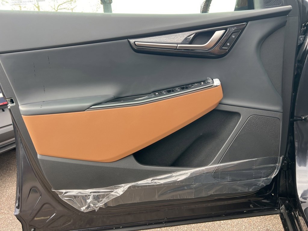 New 2025 Kia EV6 Wind image 8