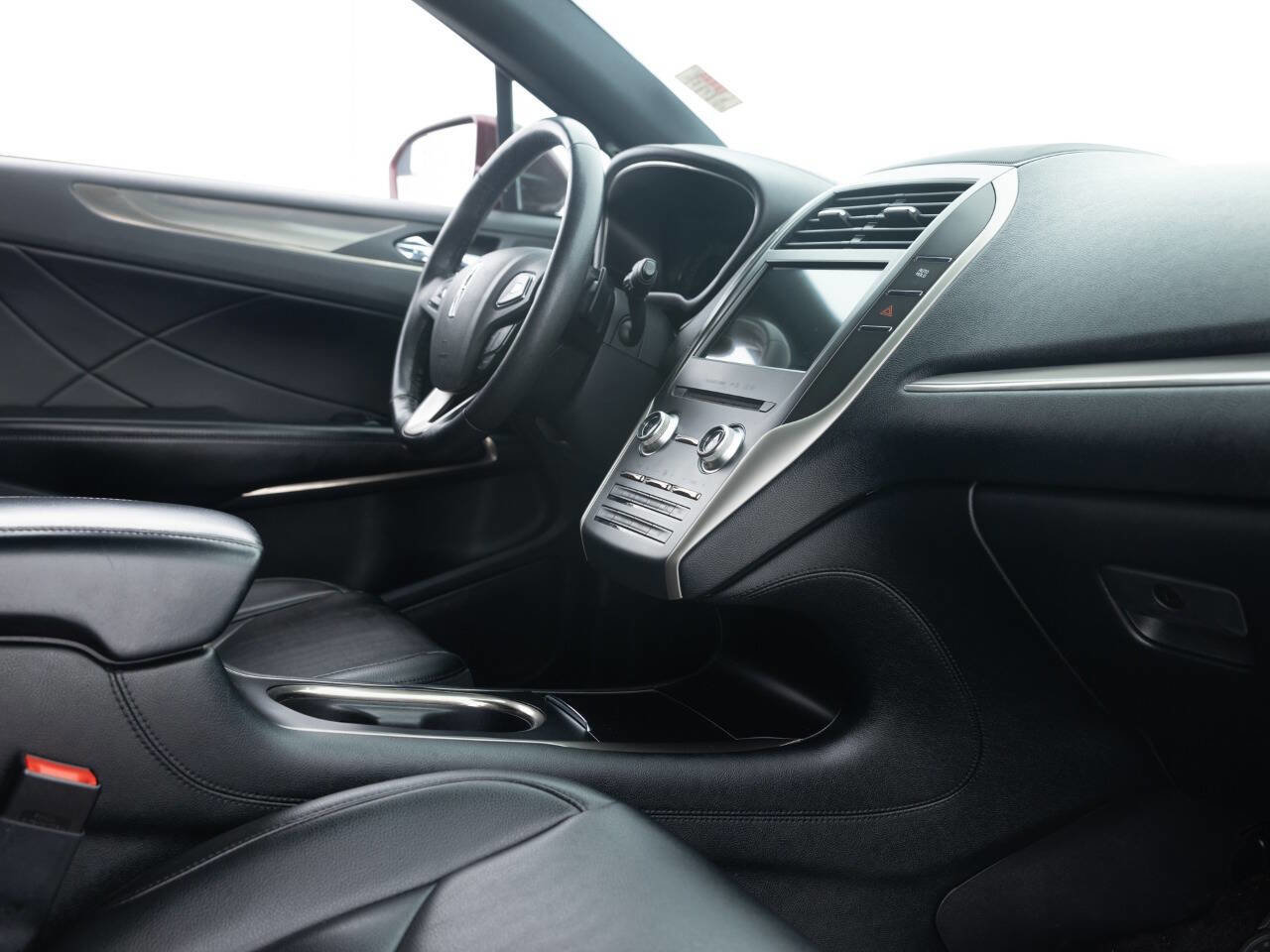 Used 2018 Lincoln MKC Premiere AWD/4WD image 29