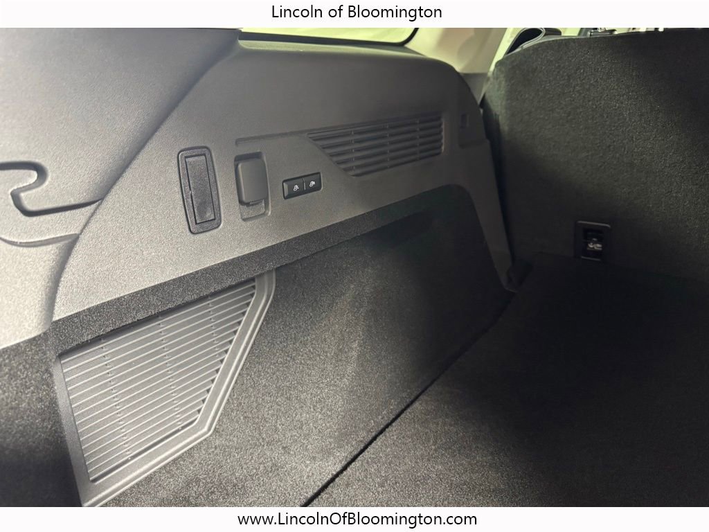 New 2026 Lincoln Nautilus Premier w/ Equipment Group 102A AWD/4WD image 66