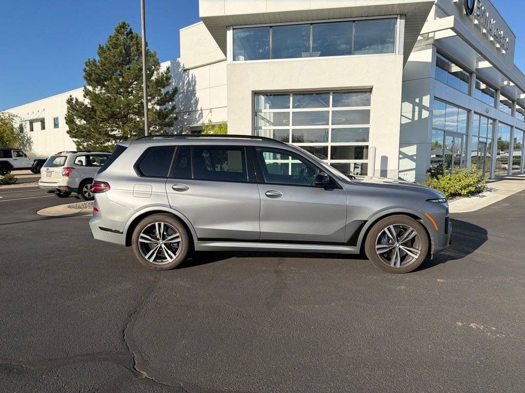 Used 2025 BMW X7 M60i w/ Executive Package AWD/4WD image 6