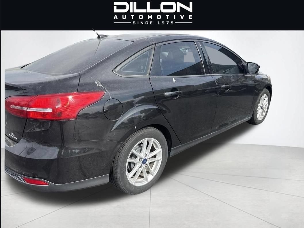 Used 2015 Ford Focus SE FWD image 7