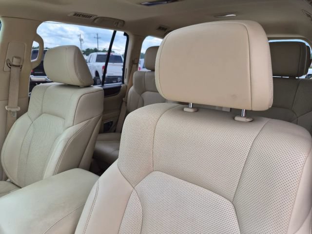 Used 2020 Lexus LX 570 4WD w/ Luxury Package image 9