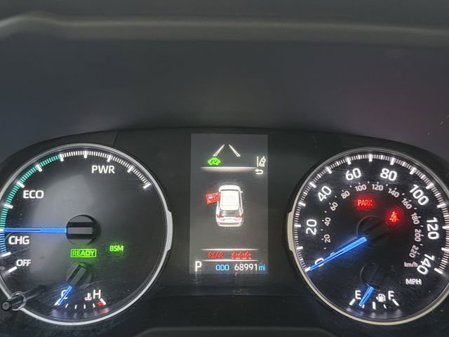 Used 2022 Toyota RAV4 XLE Premium image 21