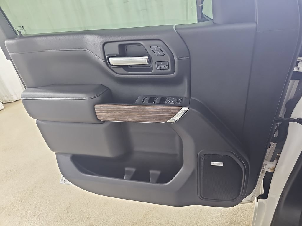 Certified 2020 Chevrolet Silverado 1500 High Country w/ Technology Package AWD/4WD image 33