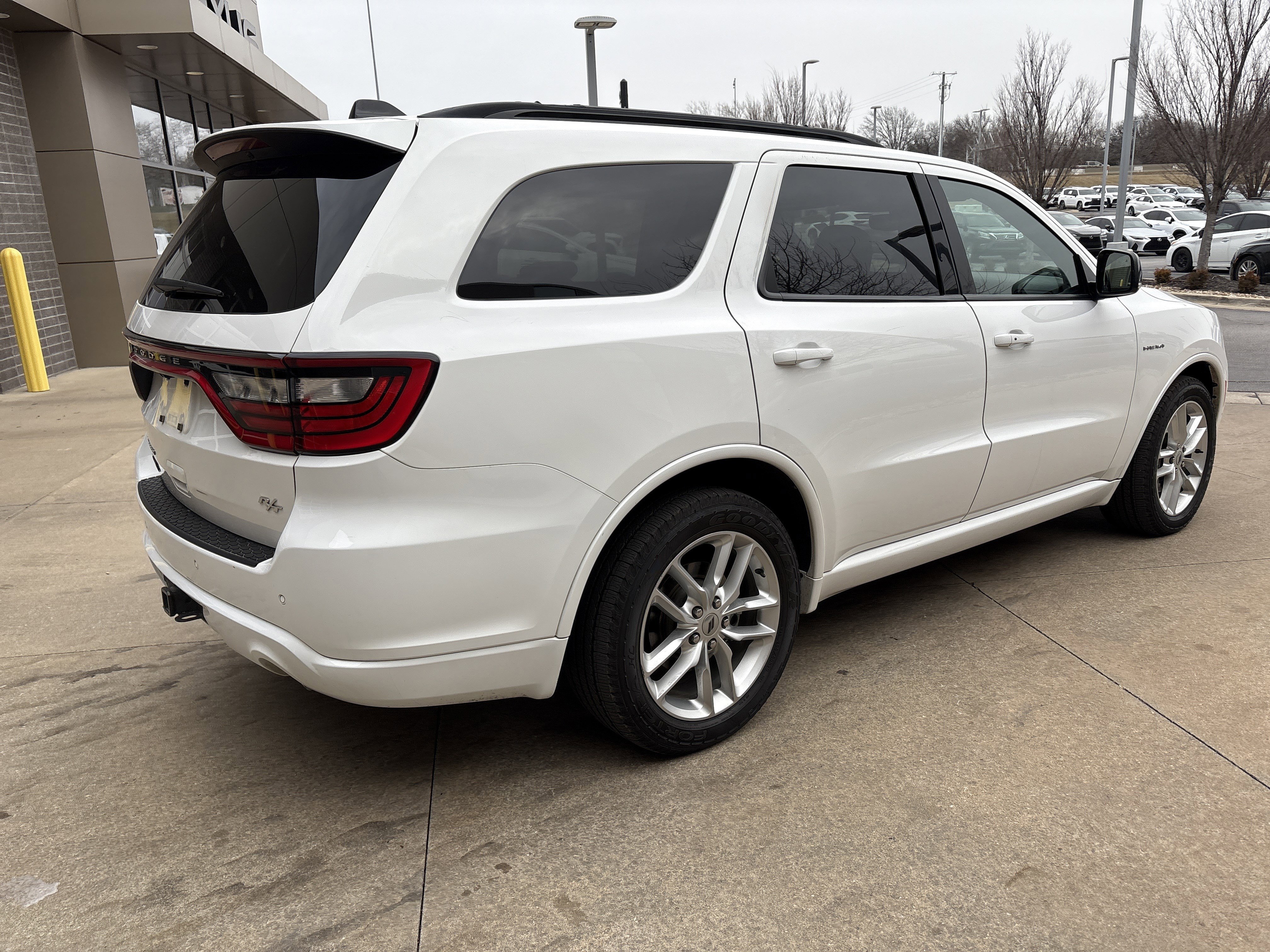 Used 2024 Dodge Durango R/T image 9