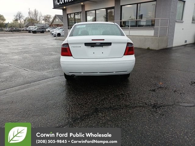Used 2007 Ford Focus SES FWD image 9