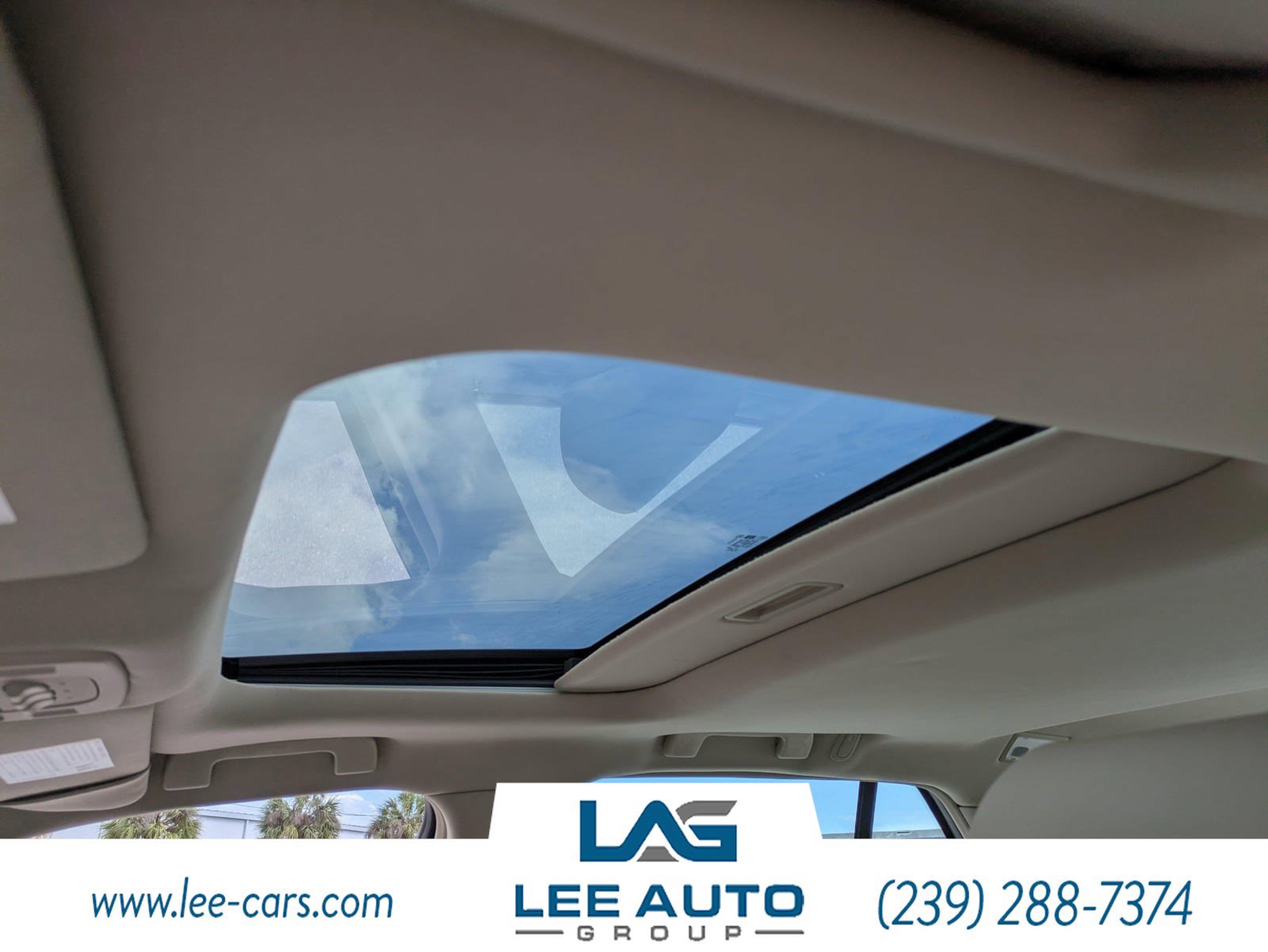 Used 2010 Cadillac DTS Luxury image 16