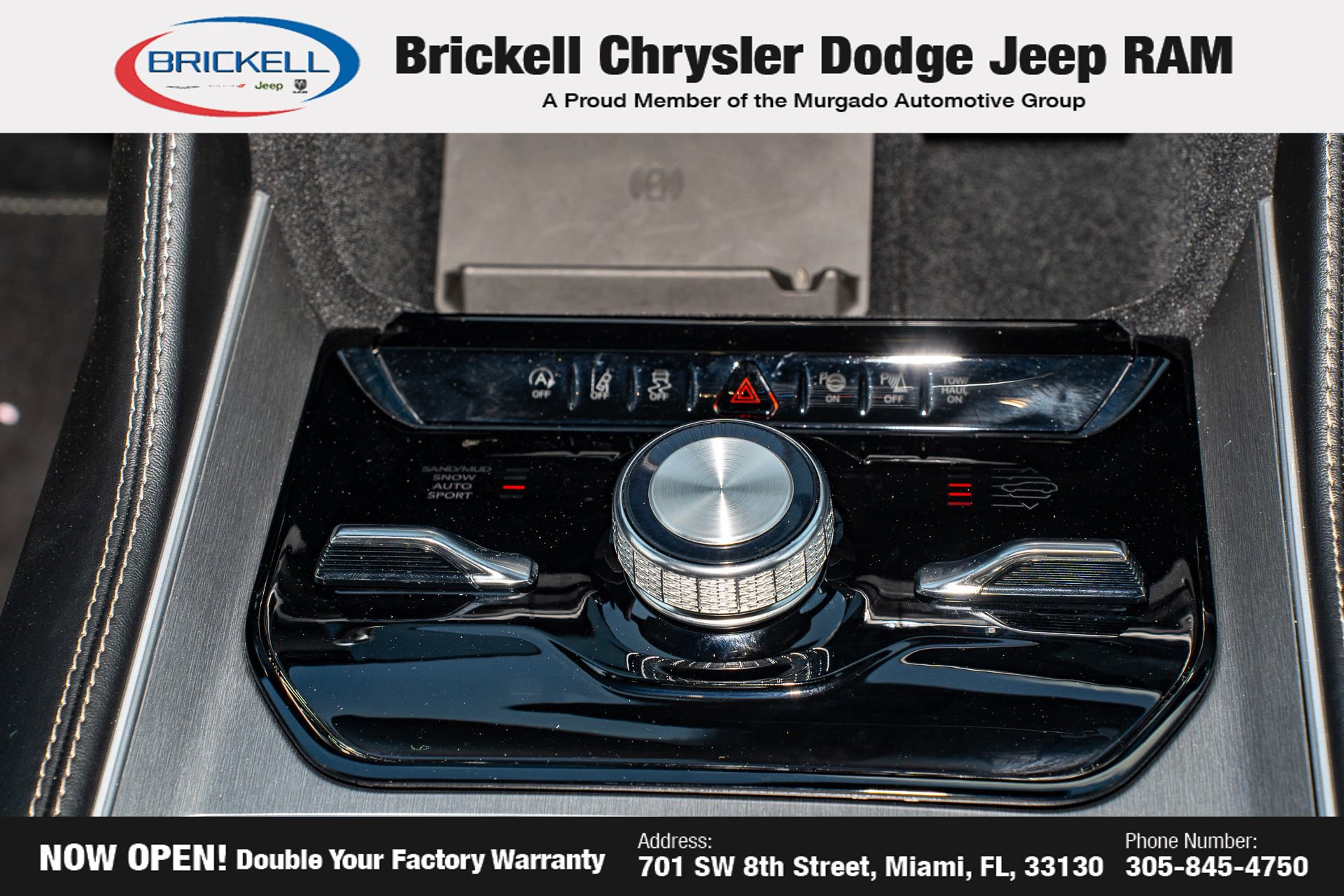 Used 2025 Jeep Wagoneer Series II w/ Convenience Group I AWD/4WD image 28