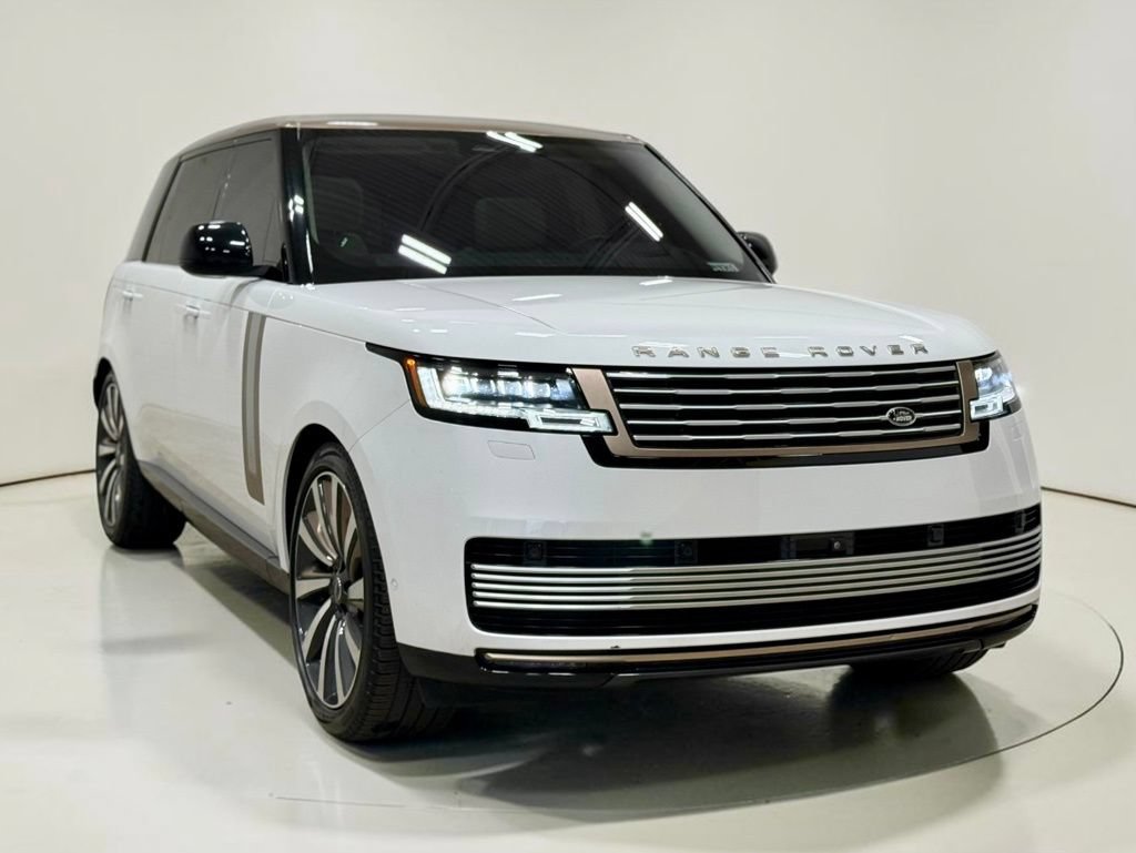 Used 2023 Land Rover Range Rover SV AWD/4WD image 17