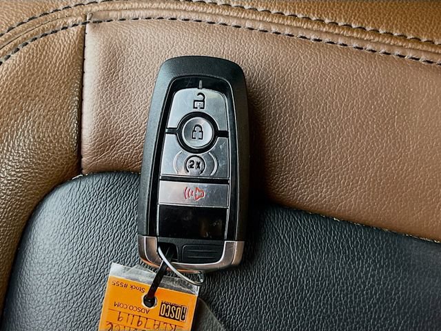 Used 2024 Ford Bronco Outer Banks AWD/4WD image 30