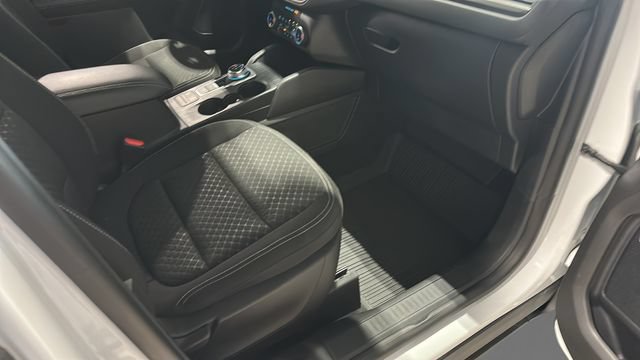 Used 2023 Ford Escape Active AWD/4WD image 31