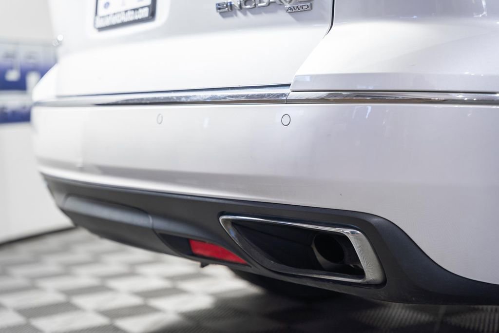 Used 2016 Buick Enclave Premium w/ Experience Buick Package image 6