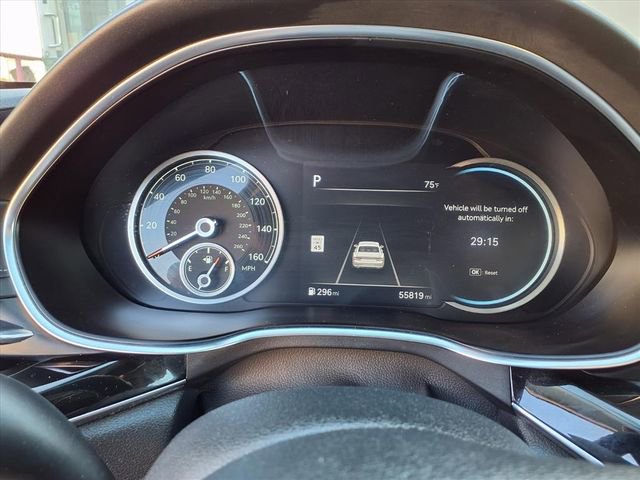 Used 2023 Genesis G80 2.5T image 14